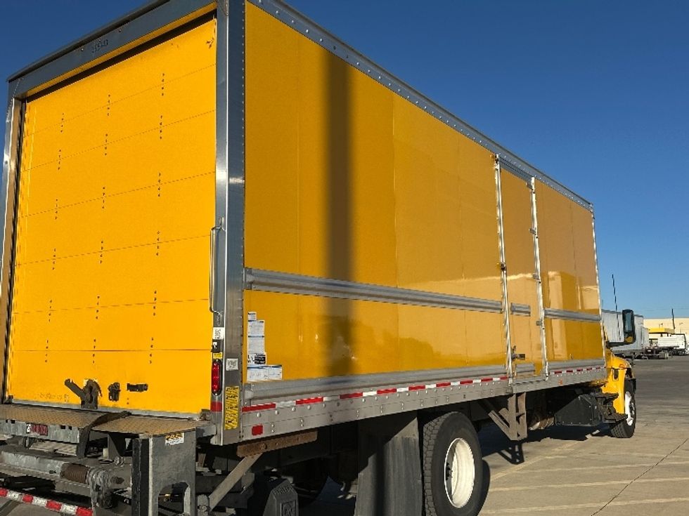 Medium Duty Box Truck-Light and Medium Duty Trucks-International-2022-MV607-San Antonio-TX-210,391\n\t\tmiles-$ 51,000 - Image 12