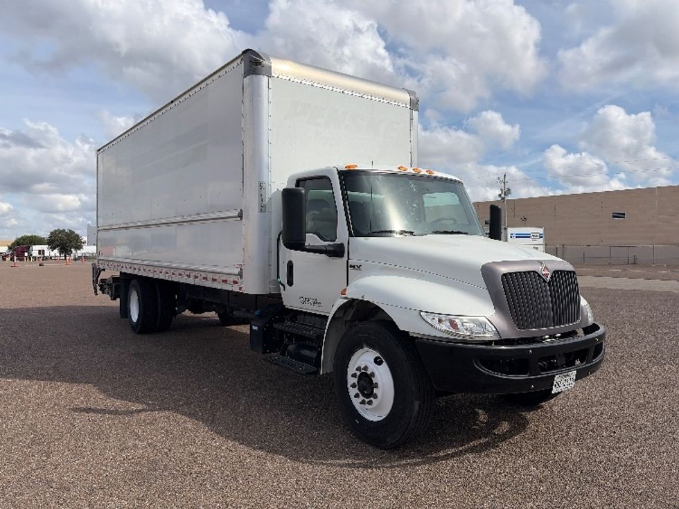 Medium Duty Box Truck-Light and Medium Duty Trucks-International-2022-MV607-San Antonio-TX-71,255\n\t\tmiles-$ 85,000 - Image 1