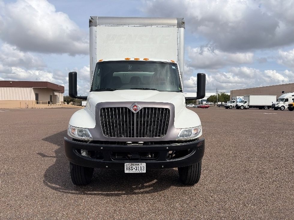 Medium Duty Box Truck-Light and Medium Duty Trucks-International-2022-MV607-San Antonio-TX-71,255\n\t\tmiles-$ 85,000 - Image 2