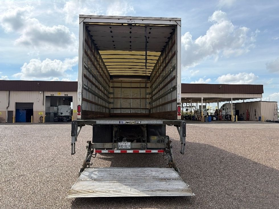 Medium Duty Box Truck-Light and Medium Duty Trucks-International-2022-MV607-San Antonio-TX-71,255\n\t\tmiles-$ 85,000 - Image 9