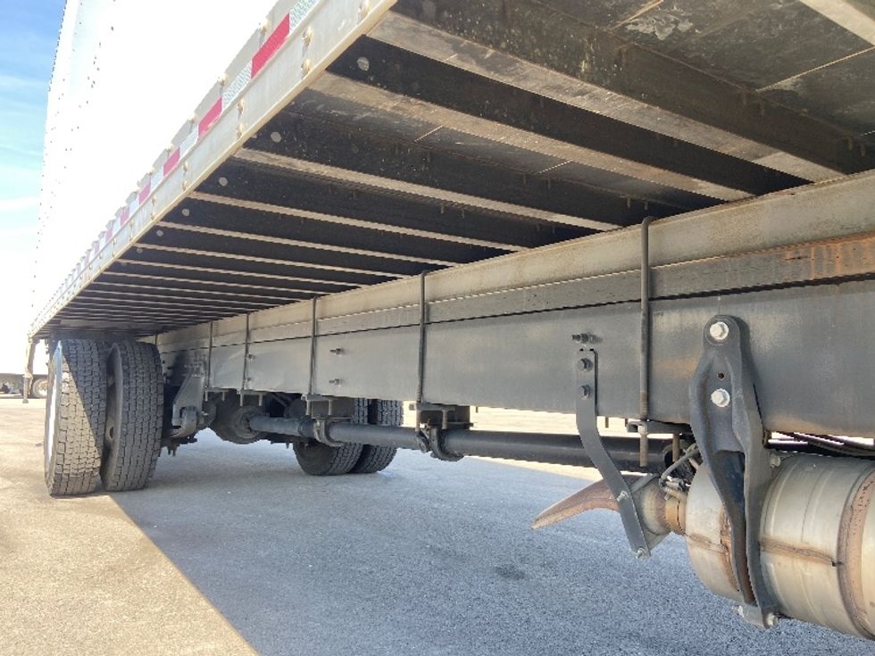 Medium Duty Box Truck-Light and Medium Duty Trucks-International-2022-MV607-San Antonio-TX-76,137\n\t\tmiles-$ 77,500 - Image 14