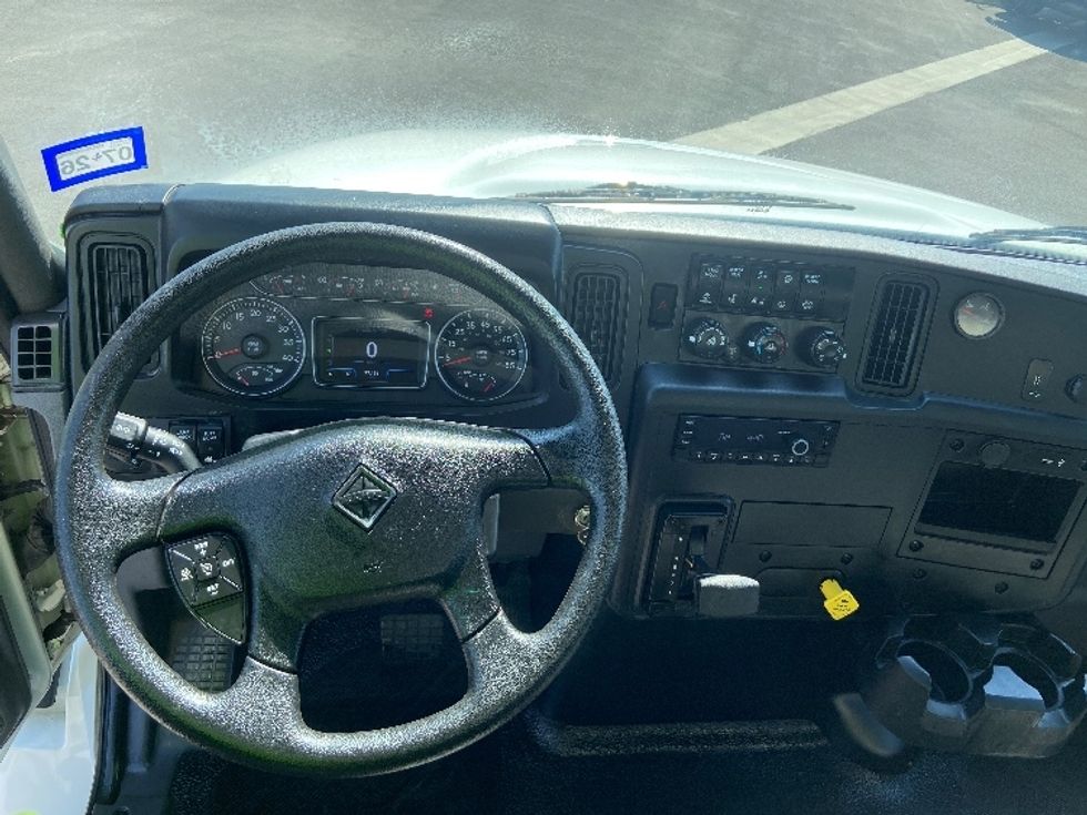 Medium Duty Box Truck-Light and Medium Duty Trucks-International-2022-MV607-San Antonio-TX-76,137\n\t\tmiles-$ 77,500 - Image 18