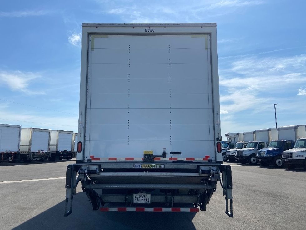 Medium Duty Box Truck-Light and Medium Duty Trucks-International-2022-MV607-San Antonio-TX-76,137\n\t\tmiles-$ 77,500 - Image 7