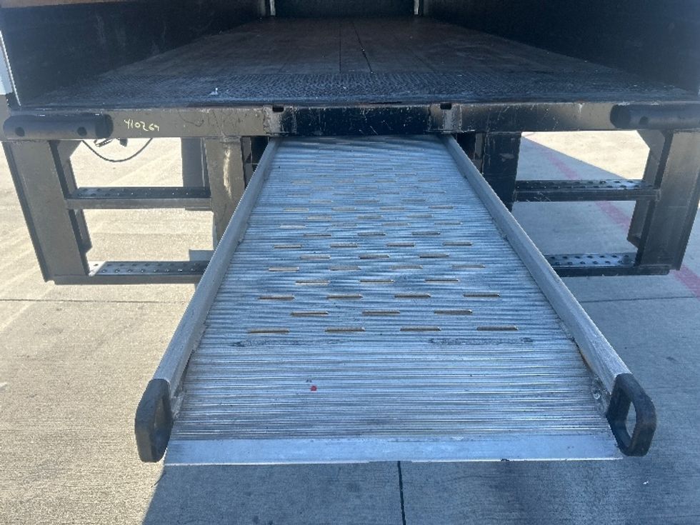 Medium Duty Box Truck-Light and Medium Duty Trucks-International-2022-MV607-San Antonio-TX-91,972\n\t\tmiles-$ 64,500 - Image 9