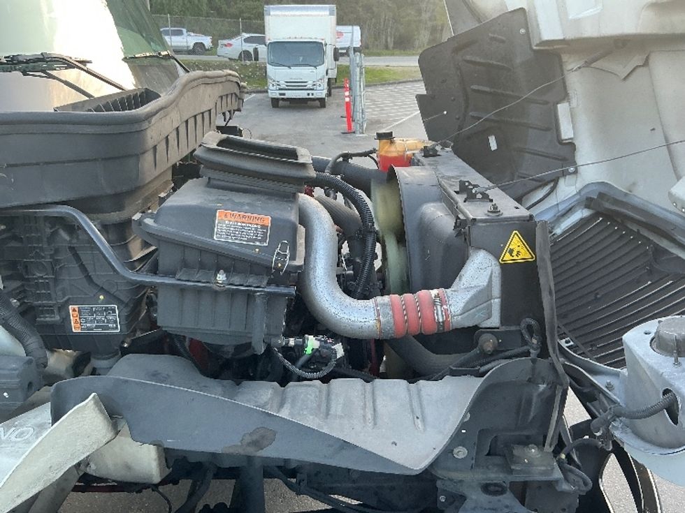 Medium Duty Box Truck-Light and Medium Duty Trucks-International-2022-MV607-San Diego-CA-73,889\n\t\tmiles-$ 79,000 - Image 23