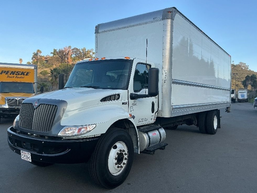 Medium Duty Box Truck-Light and Medium Duty Trucks-International-2022-MV607-San Diego-CA-73,889\n\t\tmiles-$ 79,000 - Image 3