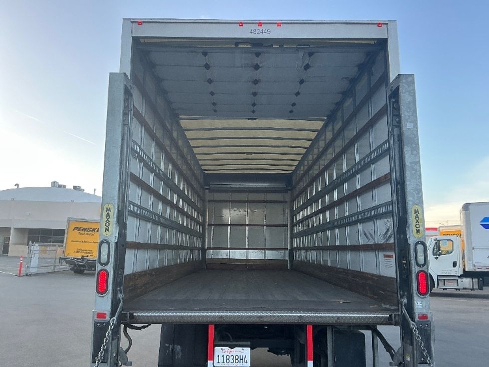 Medium Duty Box Truck-Light and Medium Duty Trucks-International-2022-MV607-San Diego-CA-73,889\n\t\tmiles-$ 79,000 - Image 8