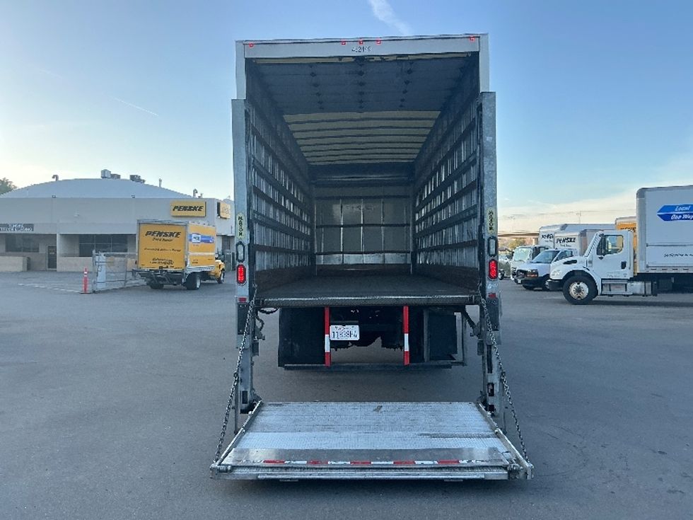 Medium Duty Box Truck-Light and Medium Duty Trucks-International-2022-MV607-San Diego-CA-73,889\n\t\tmiles-$ 79,000 - Image 9