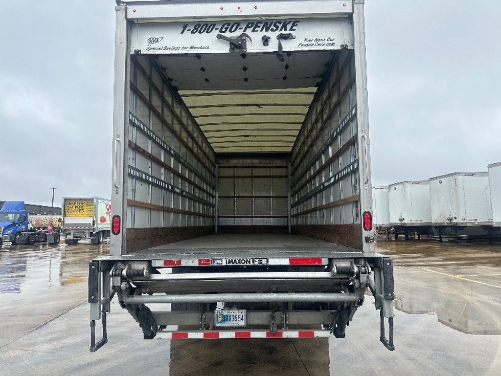 Medium Duty Box Truck-Light and Medium Duty Trucks-International-2022-MV607-Selma-TX-158,999\n\t\tmiles-$ 59,250 - Image 8