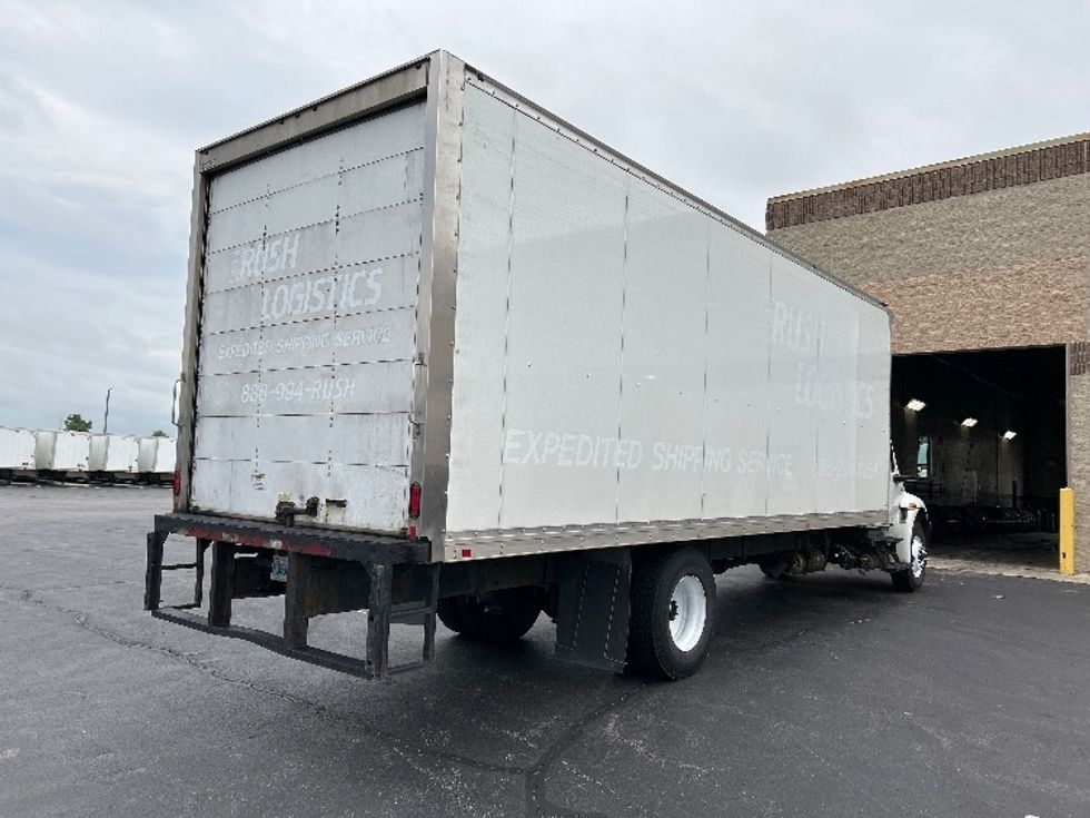 Medium Duty Box Truck-Light and Medium Duty Trucks-International-2022-MV607-Sheboygan-WI-378,736\n\t\tmiles-$ 26,500 - Image 12