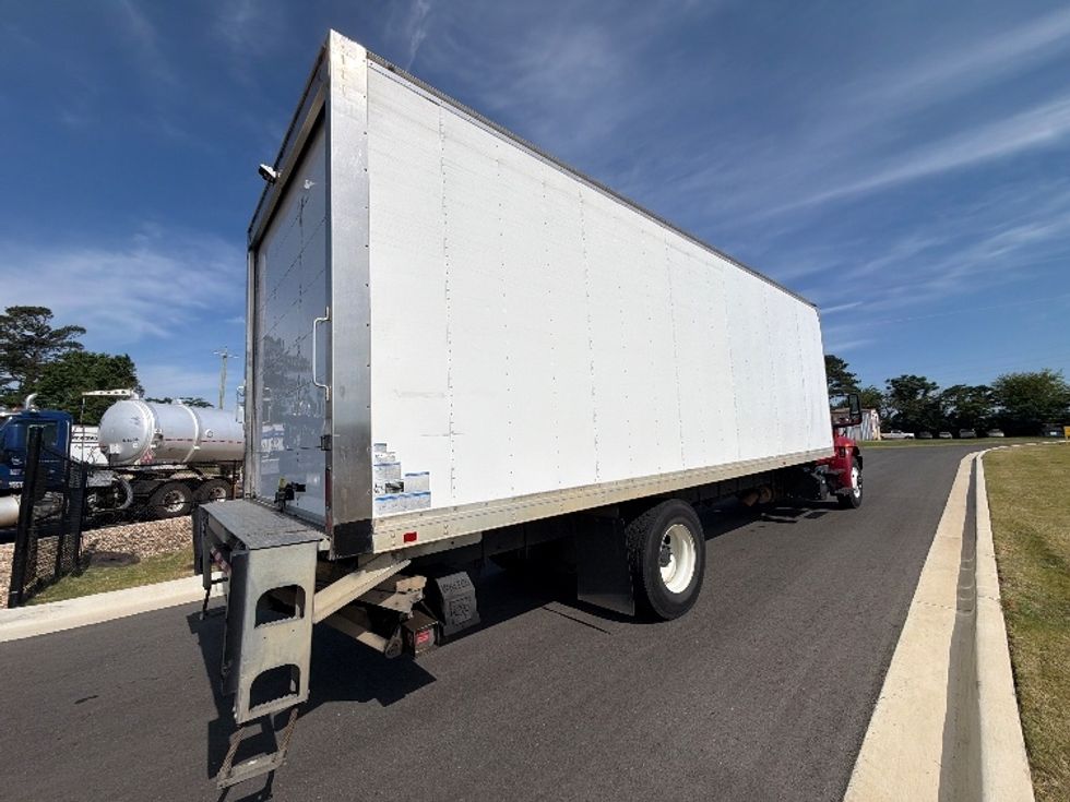 Medium Duty Box Truck-Light and Medium Duty Trucks-International-2022-MV607-Shreveport-LA-386,524\n\t\tmiles-$ 25,000 - Image 13
