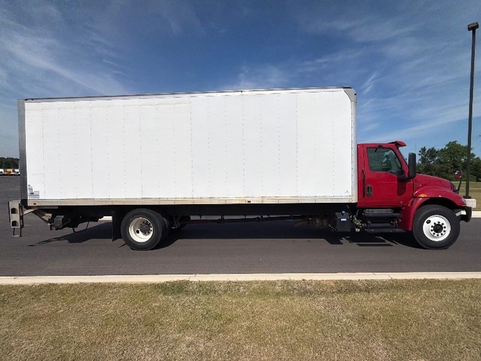 Medium Duty Box Truck-Light and Medium Duty Trucks-International-2022-MV607-Shreveport-LA-386,524\n\t\tmiles-$ 25,000 - Image 15