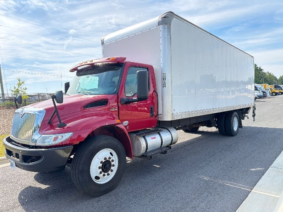 Medium Duty Box Truck-Light and Medium Duty Trucks-International-2022-MV607-Shreveport-LA-386,524\n\t\tmiles-$ 25,000 - Image 3