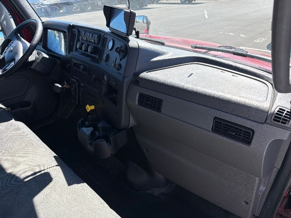 Medium Duty Box Truck-Light and Medium Duty Trucks-International-2022-MV607-Shreveport-LA-422,650\n\t\tmiles-$ 25,000 - Image 21