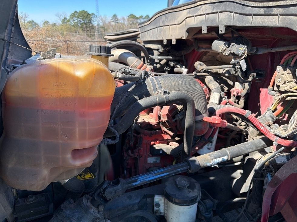 Medium Duty Box Truck-Light and Medium Duty Trucks-International-2022-MV607-Shreveport-LA-422,650\n\t\tmiles-$ 25,000 - Image 24