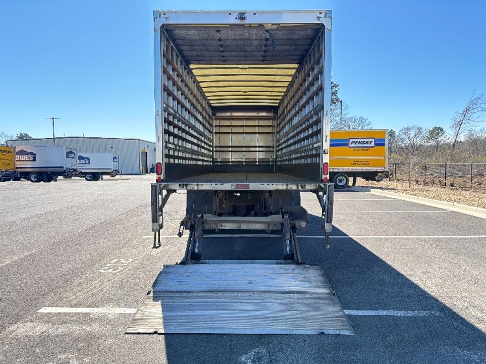 Medium Duty Box Truck-Light and Medium Duty Trucks-International-2022-MV607-Shreveport-LA-422,650\n\t\tmiles-$ 25,000 - Image 9