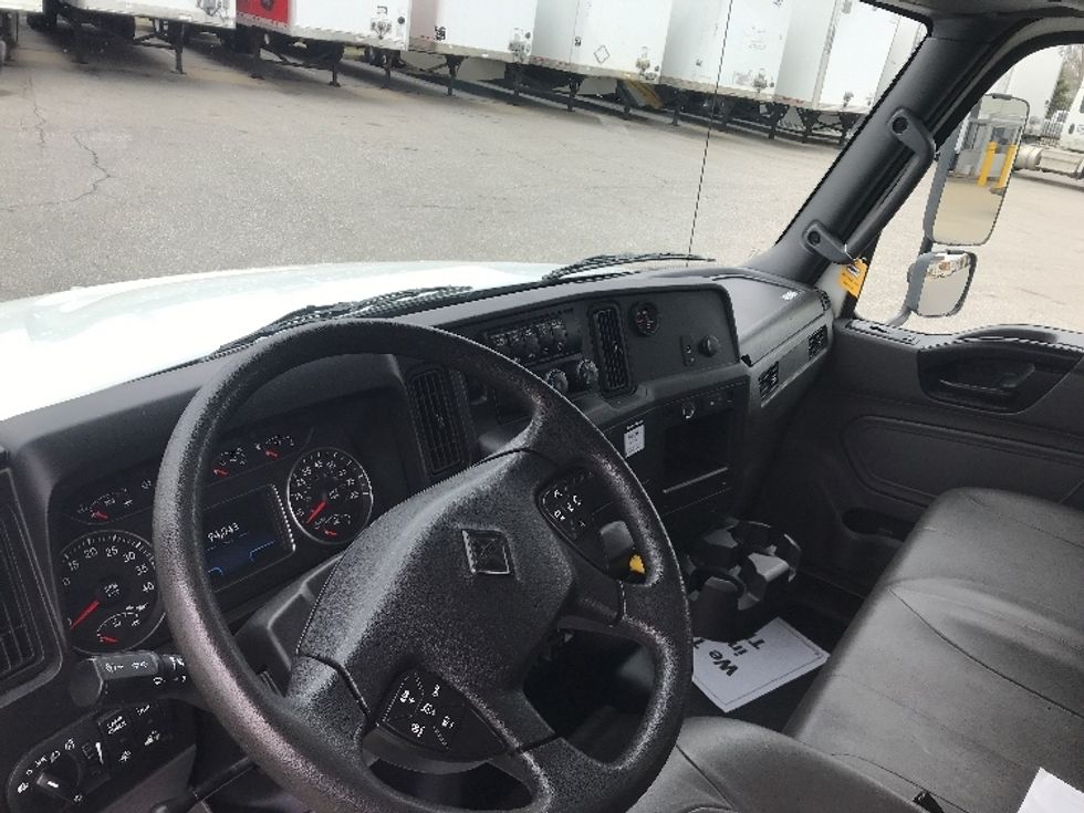 Medium Duty Box Truck-Light and Medium Duty Trucks-International-2022-MV607-South Bend-IN-94,878\n\t\tmiles-$ 76,250 - Image 17