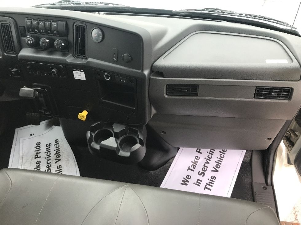 Medium Duty Box Truck-Light and Medium Duty Trucks-International-2022-MV607-South Bend-IN-94,878\n\t\tmiles-$ 76,250 - Image 21