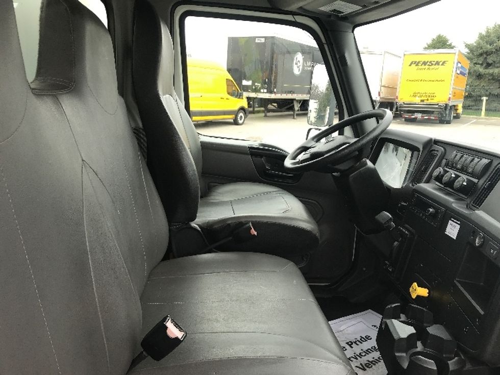 Medium Duty Box Truck-Light and Medium Duty Trucks-International-2022-MV607-South Bend-IN-94,878\n\t\tmiles-$ 76,250 - Image 22