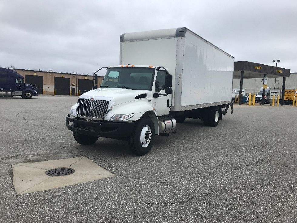 Medium Duty Box Truck-Light and Medium Duty Trucks-International-2022-MV607-South Bend-IN-94,878\n\t\tmiles-$ 76,250 - Image 3
