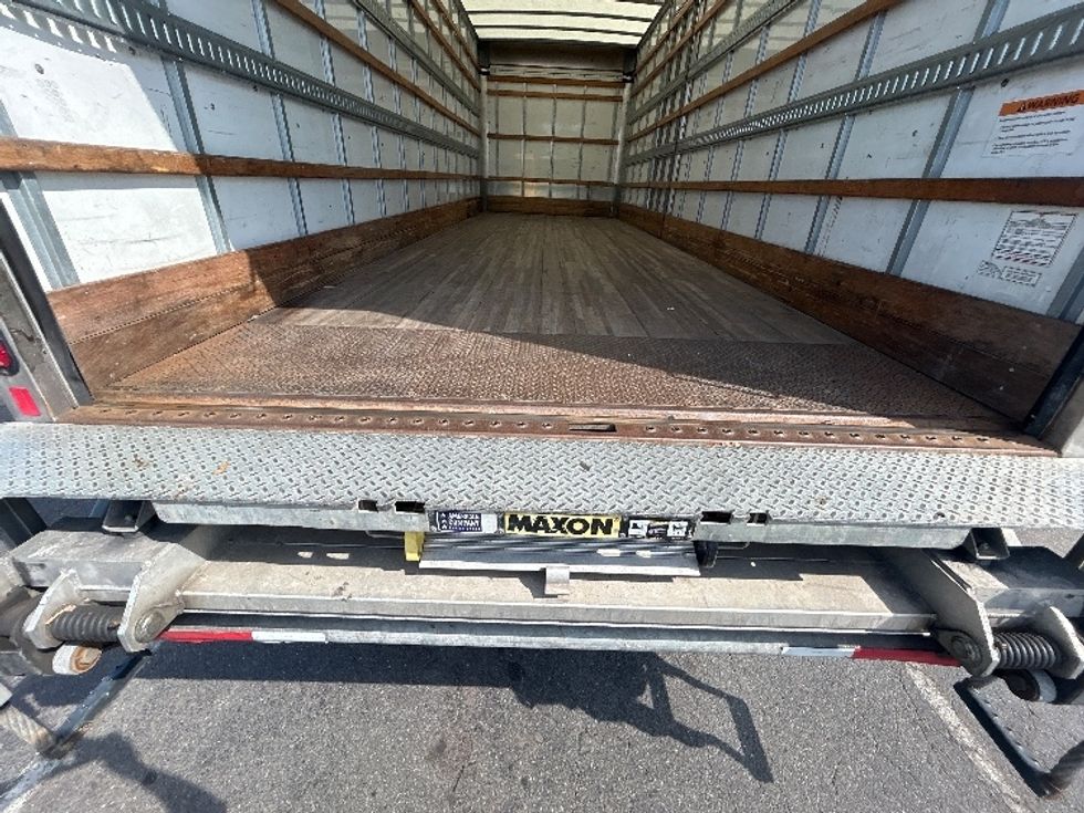 Medium Duty Box Truck-Light and Medium Duty Trucks-International-2022-MV607-South Plainfield-NJ-211,495\n\t\tmiles-$ 47,250 - Image 10