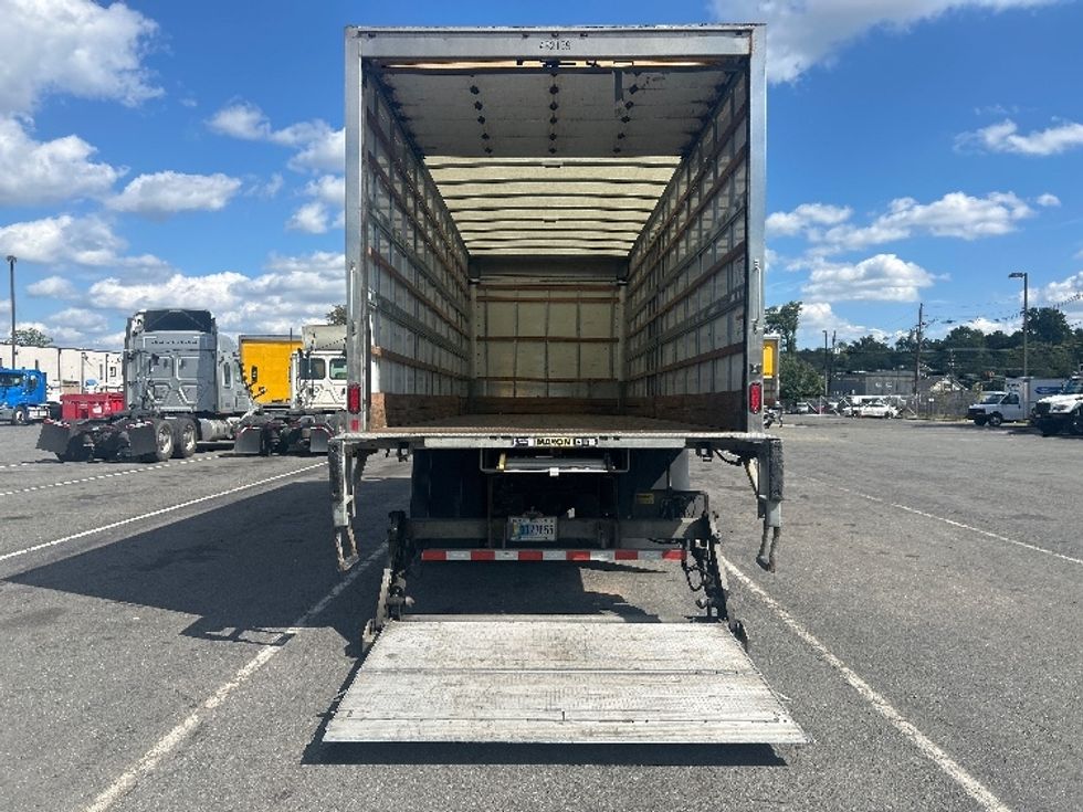 Medium Duty Box Truck-Light and Medium Duty Trucks-International-2022-MV607-South Plainfield-NJ-211,495\n\t\tmiles-$ 47,250 - Image 9
