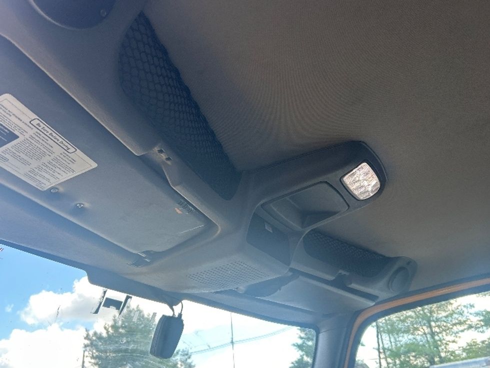 Medium Duty Box Truck-Light and Medium Duty Trucks-International-2022-MV607-South Plainfield-NJ-211,495\n\t\tmiles-$ 47,250 - Image 25