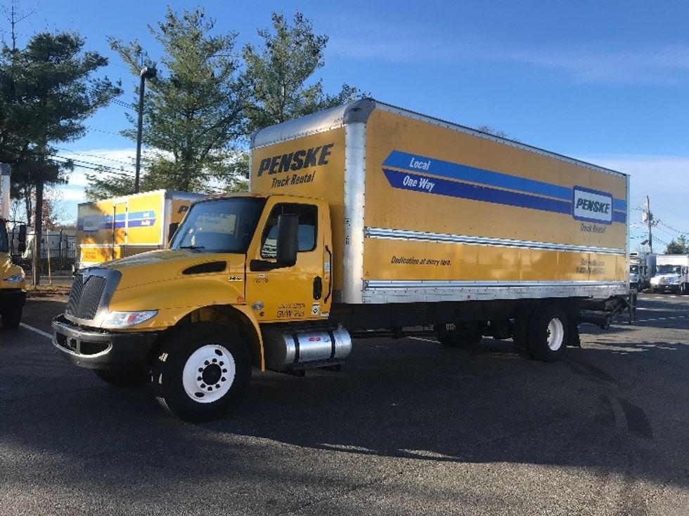 Medium Duty Box Truck-Light and Medium Duty Trucks-International-2022-MV607-South Plainfield-NJ-236,385\n\t\tmiles-$ 42,750 - Image 3