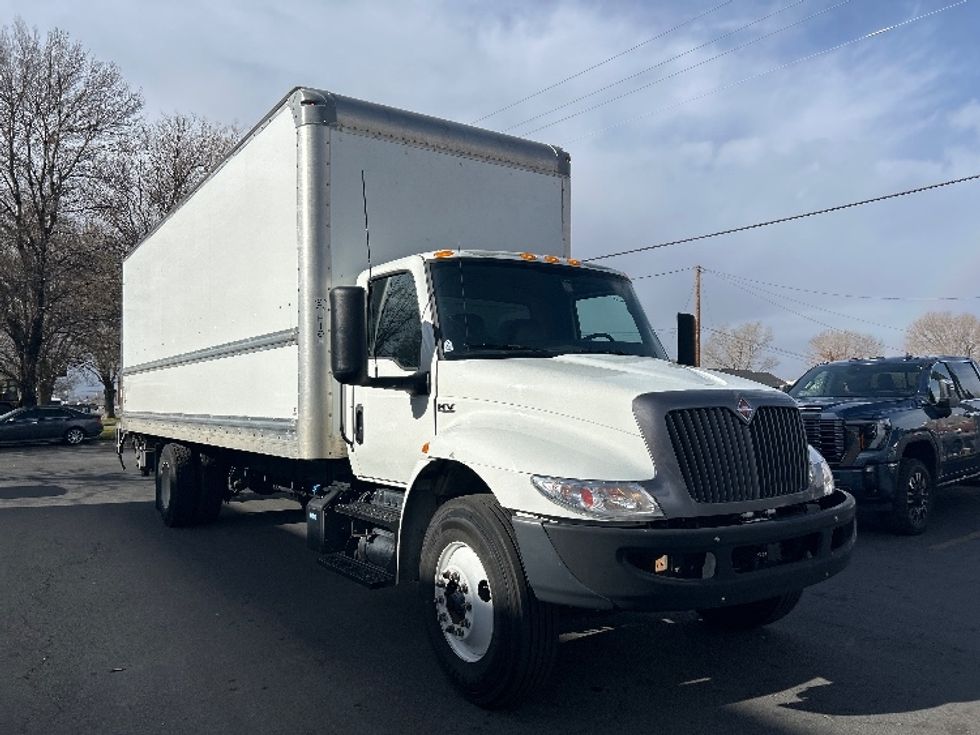 Medium Duty Box Truck-Light and Medium Duty Trucks-International-2022-MV607-Sparks-NV-132,892\n\t\tmiles-$ 67,750 - Image 1
