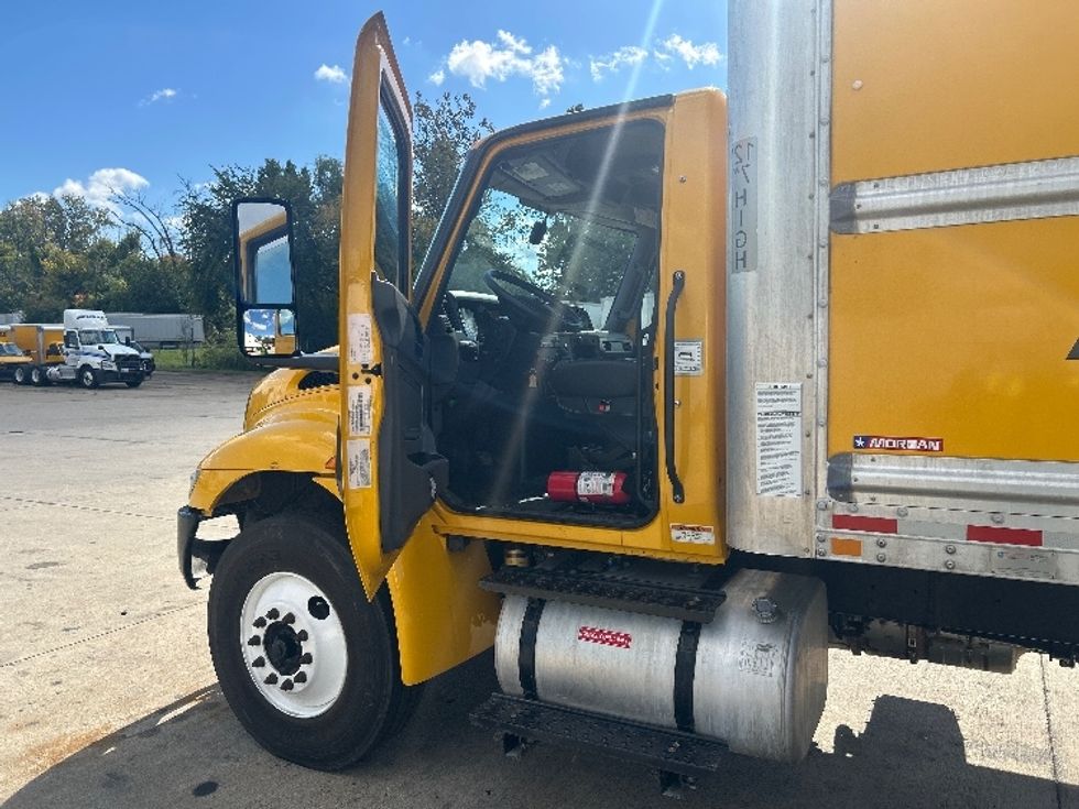 Medium Duty Box Truck-Light and Medium Duty Trucks-International-2022-MV607-Springfield-MA-223,330\n\t\tmiles-$ 43,500 - Image 16