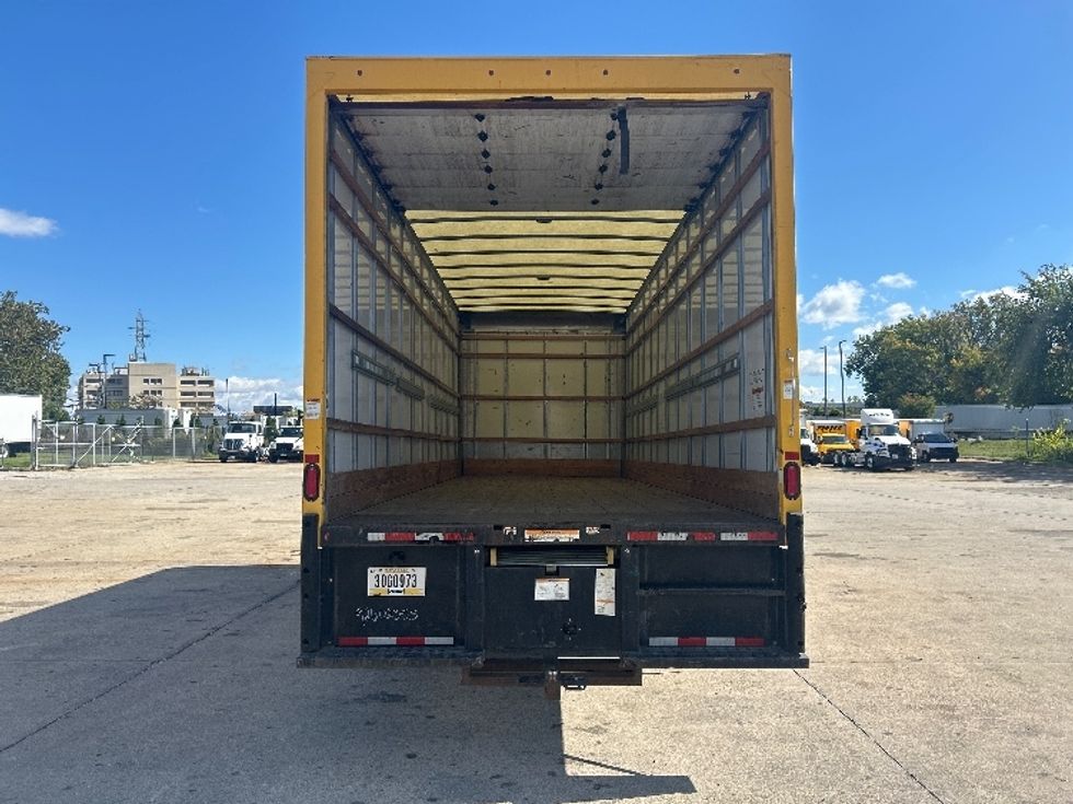 Medium Duty Box Truck-Light and Medium Duty Trucks-International-2022-MV607-Springfield-MA-223,330\n\t\tmiles-$ 43,500 - Image 8