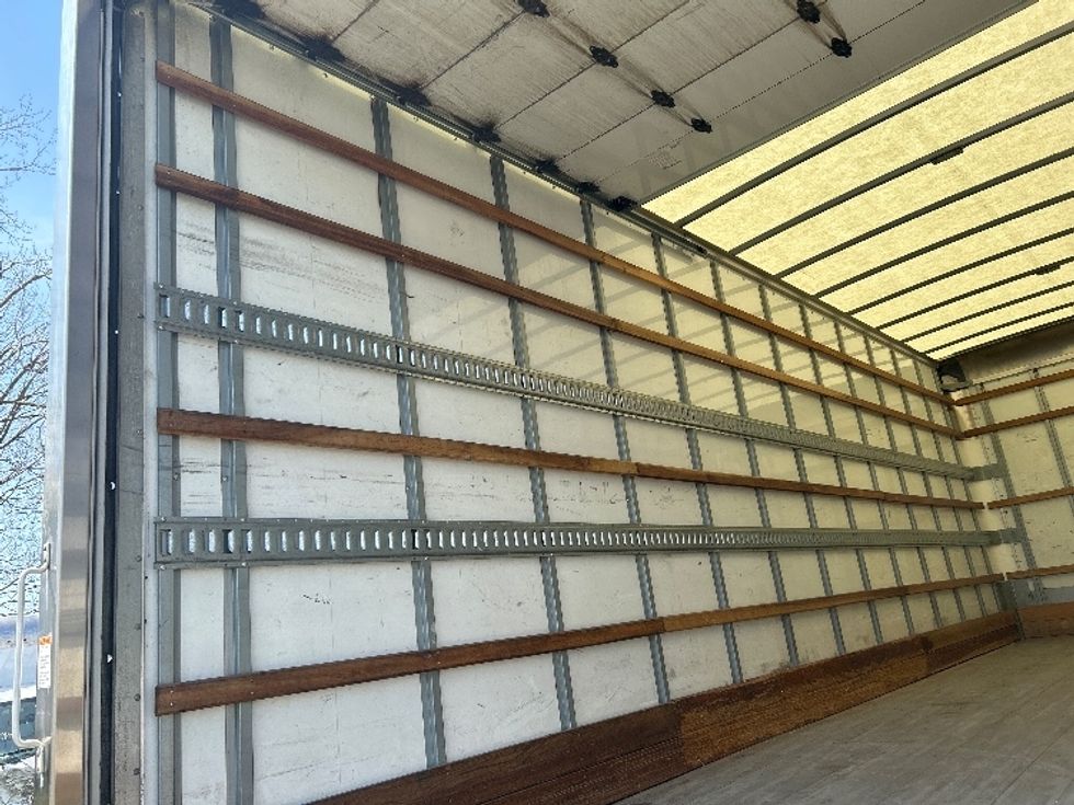 Medium Duty Box Truck-Light and Medium Duty Trucks-International-2022-MV607-Springfield-MO-259,254\n\t\tmiles-$ 43,250 - Image 11