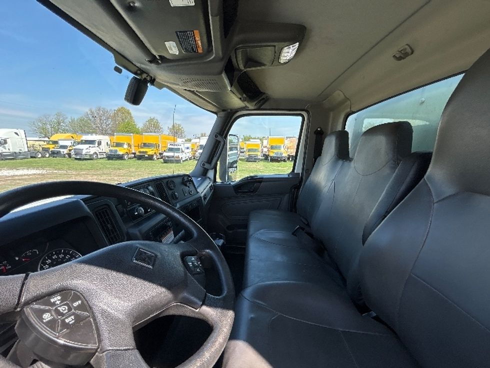 Medium Duty Box Truck-Light and Medium Duty Trucks-International-2022-MV607-Springfield-MO-259,254\n\t\tmiles-$ 43,250 - Image 19