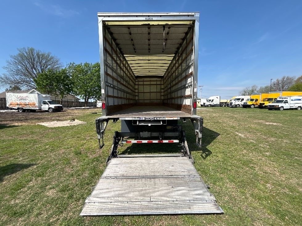 Medium Duty Box Truck-Light and Medium Duty Trucks-International-2022-MV607-Springfield-MO-259,254\n\t\tmiles-$ 43,250 - Image 9