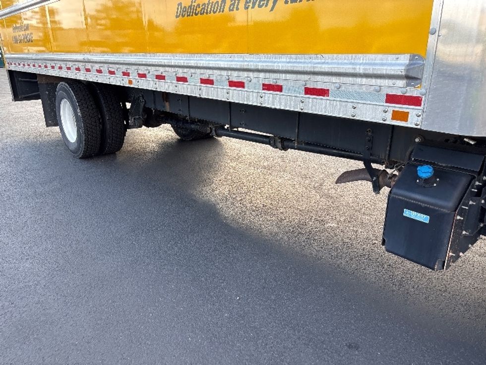 Medium Duty Box Truck-Light and Medium Duty Trucks-International-2022-MV607-Sterling-VA-196,250\n\t\tmiles-$ 45,000 - Image 14