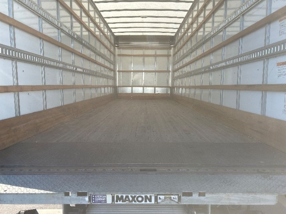 Medium Duty Box Truck-Light and Medium Duty Trucks-International-2022-MV607-Sterling-VA-235,760\n\t\tmiles-$ 44,000 - Image 10