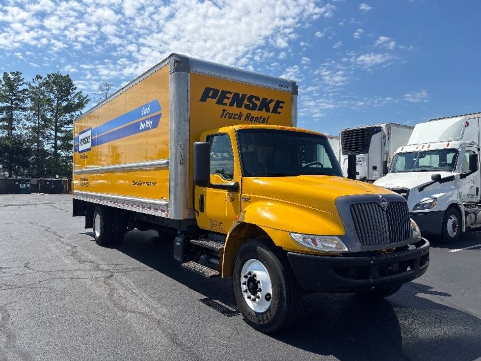 Medium Duty Box Truck-Light and Medium Duty Trucks-International-2022-MV607-Sterling-VA-236,324\n\t\tmiles-$ 37,000 - Image 1