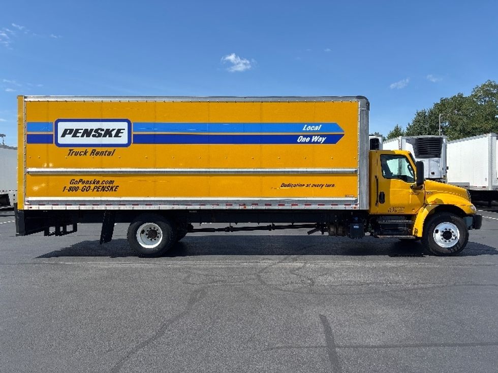 Medium Duty Box Truck-Light and Medium Duty Trucks-International-2022-MV607-Sterling-VA-236,324\n\t\tmiles-$ 37,000 - Image 15