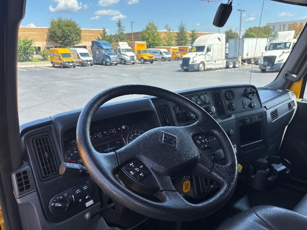 Medium Duty Box Truck-Light and Medium Duty Trucks-International-2022-MV607-Sterling-VA-236,324\n\t\tmiles-$ 37,000 - Image 18