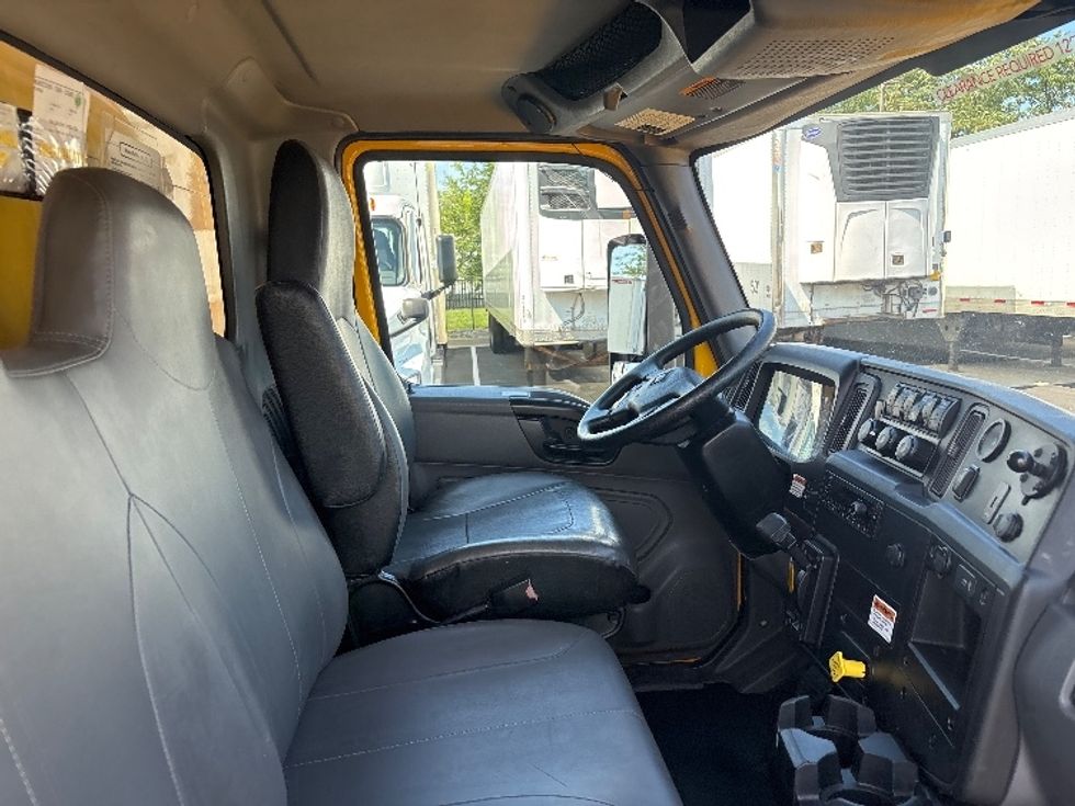 Medium Duty Box Truck-Light and Medium Duty Trucks-International-2022-MV607-Sterling-VA-236,324\n\t\tmiles-$ 37,000 - Image 22
