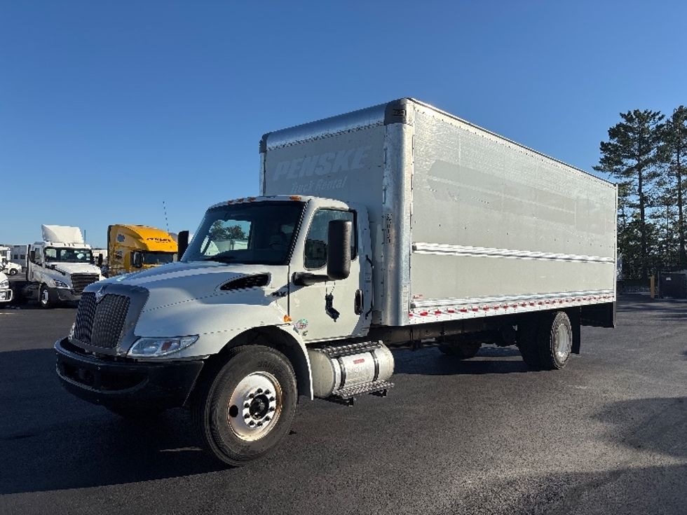 Medium Duty Box Truck-Light and Medium Duty Trucks-International-2022-MV607-Sterling-VA-241,524\n\t\tmiles-$ 41,000 - Image 3