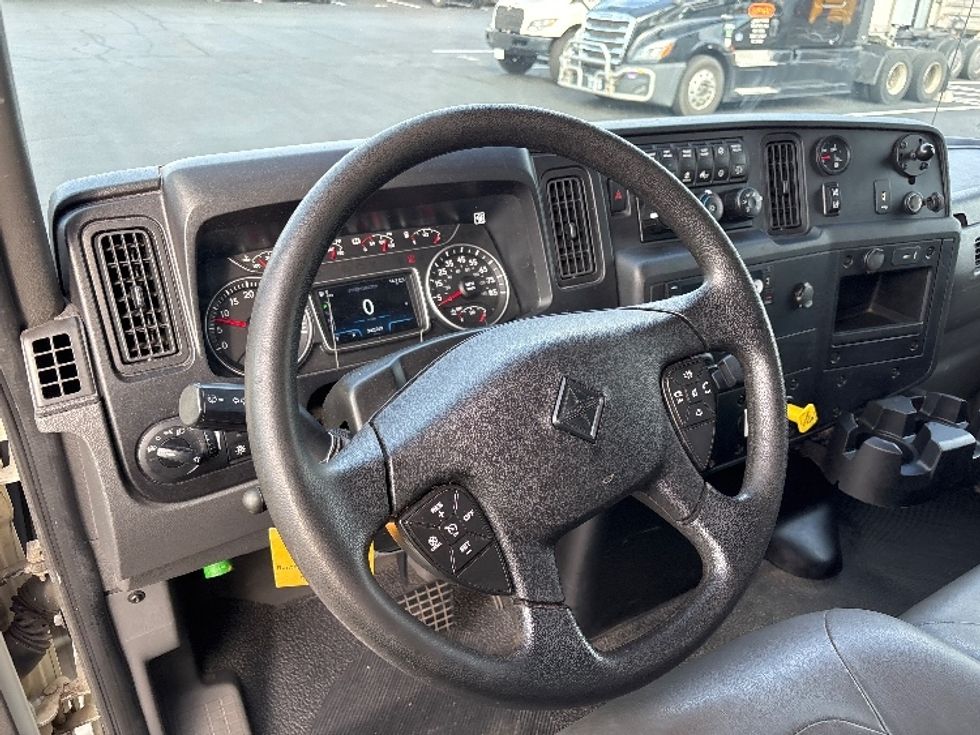 Medium Duty Box Truck-Light and Medium Duty Trucks-International-2022-MV607-Sterling-VA-242,064\n\t\tmiles-$ 40,750 - Image 17