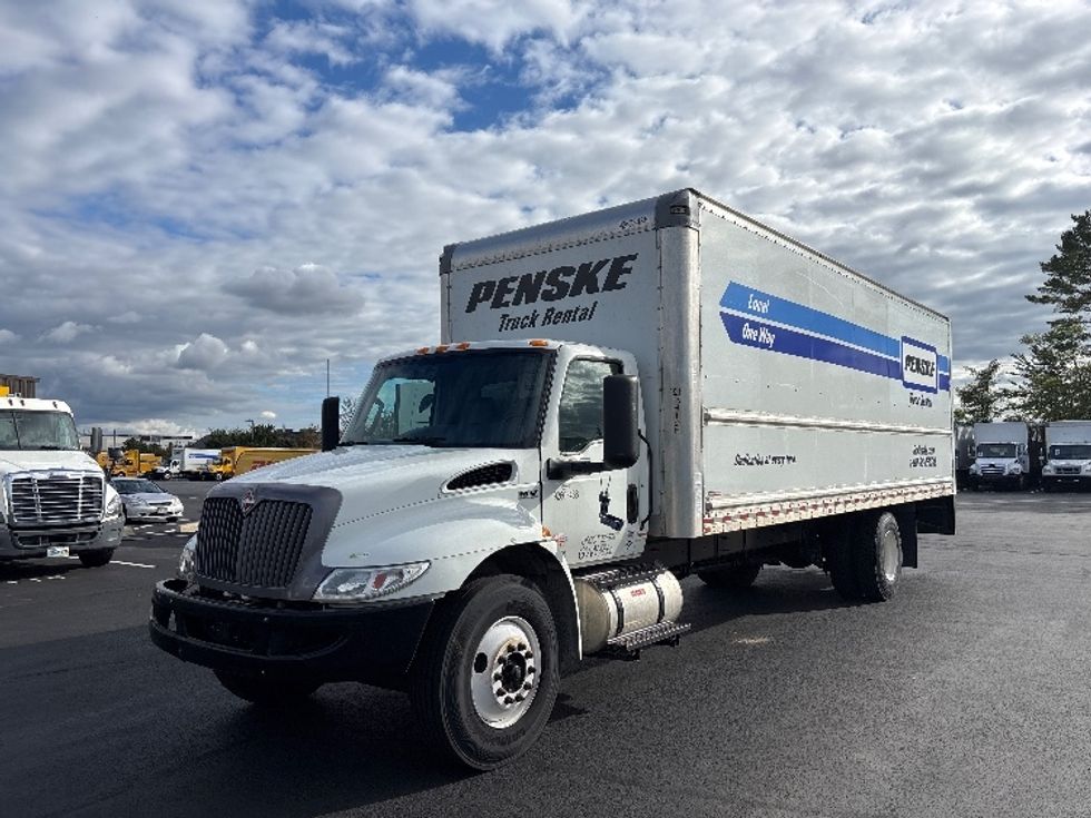 Medium Duty Box Truck-Light and Medium Duty Trucks-International-2022-MV607-Sterling-VA-242,064\n\t\tmiles-$ 40,750 - Image 3