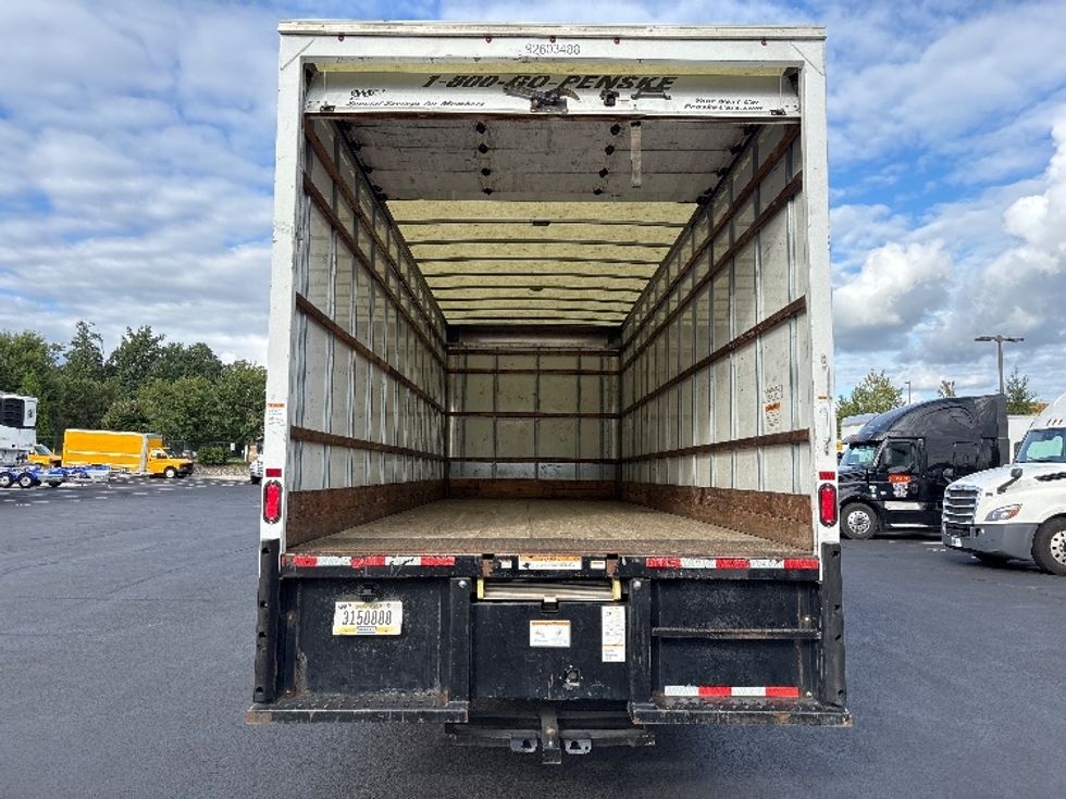 Medium Duty Box Truck-Light and Medium Duty Trucks-International-2022-MV607-Sterling-VA-242,064\n\t\tmiles-$ 40,750 - Image 9