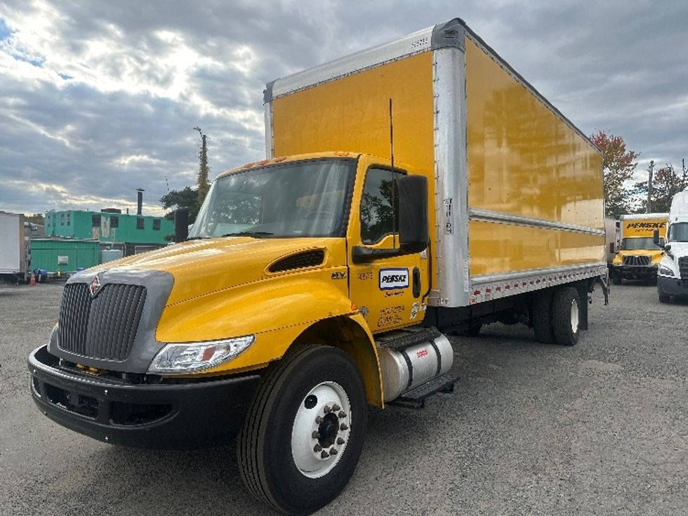 Medium Duty Box Truck-Light and Medium Duty Trucks-International-2022-MV607-Sterling-VA-90,201\n\t\tmiles-$ 70,750 - Image 1