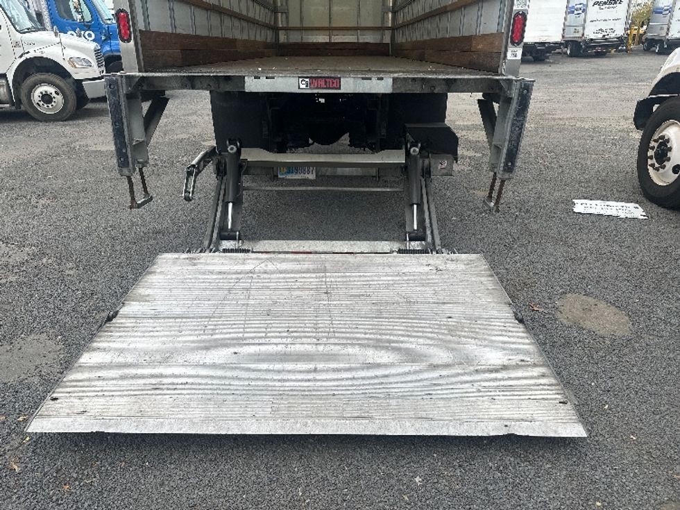 Medium Duty Box Truck-Light and Medium Duty Trucks-International-2022-MV607-Sterling-VA-90,201\n\t\tmiles-$ 70,750 - Image 12