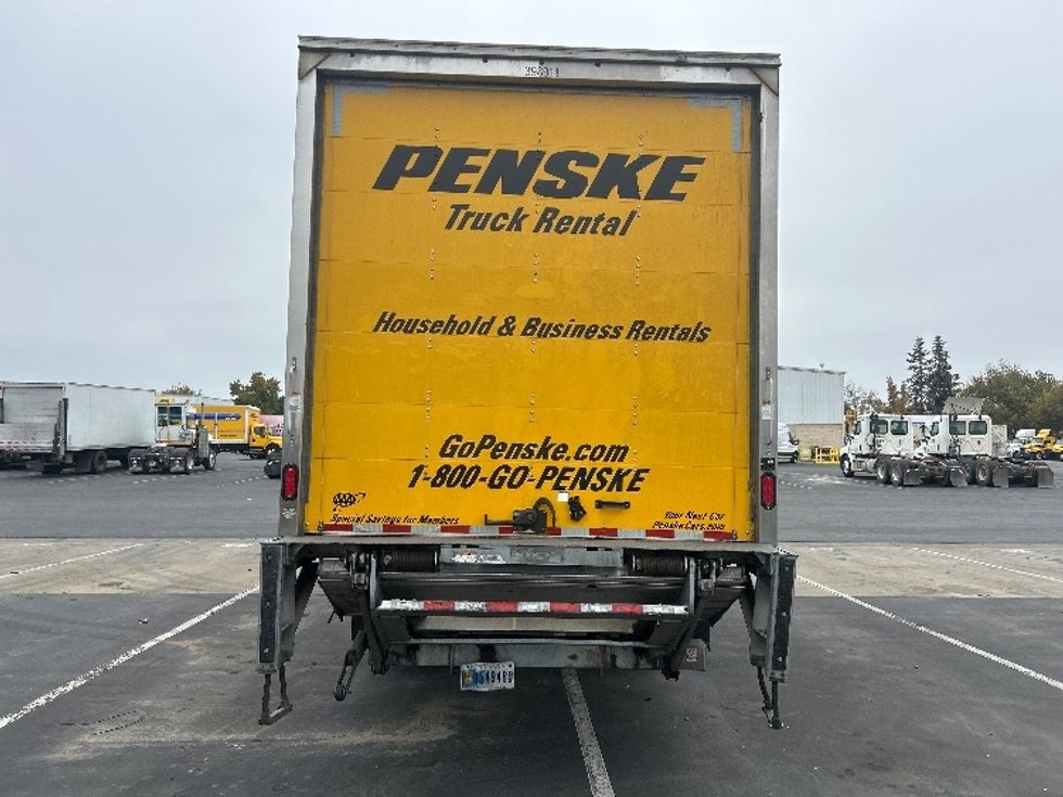 Medium Duty Box Truck-Light and Medium Duty Trucks-International-2022-MV607-Stockton-CA-175,777\n\t\tmiles-$ 54,250 - Image 7