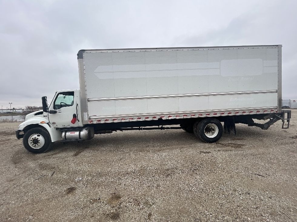 Medium Duty Box Truck-Light and Medium Duty Trucks-International-2022-MV607-Sturtevant-WI-107,836\n\t\tmiles-$ 71,750 - Image 4