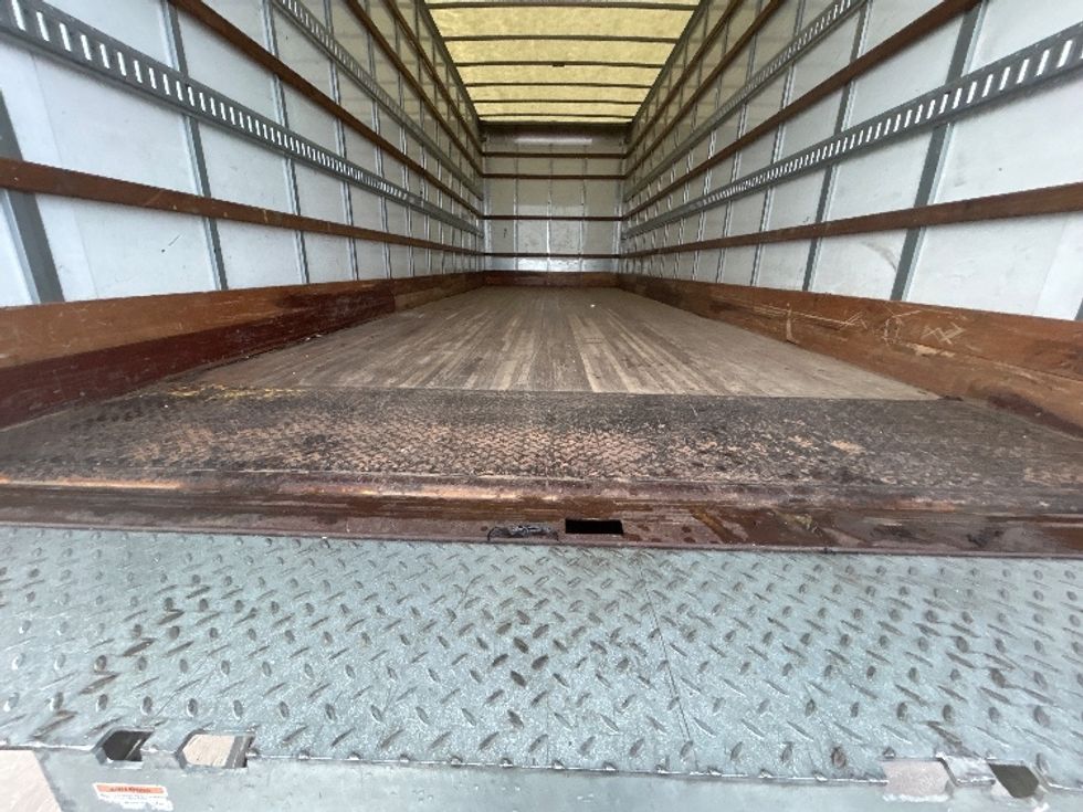 Medium Duty Box Truck-Light and Medium Duty Trucks-International-2022-MV607-Sturtevant-WI-121,901\n\t\tmiles-$ 65,500 - Image 10