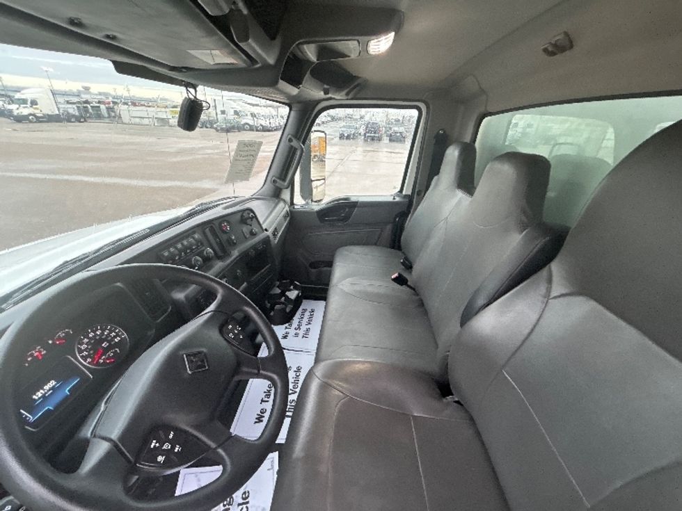 Medium Duty Box Truck-Light and Medium Duty Trucks-International-2022-MV607-Sturtevant-WI-121,901\n\t\tmiles-$ 65,500 - Image 19